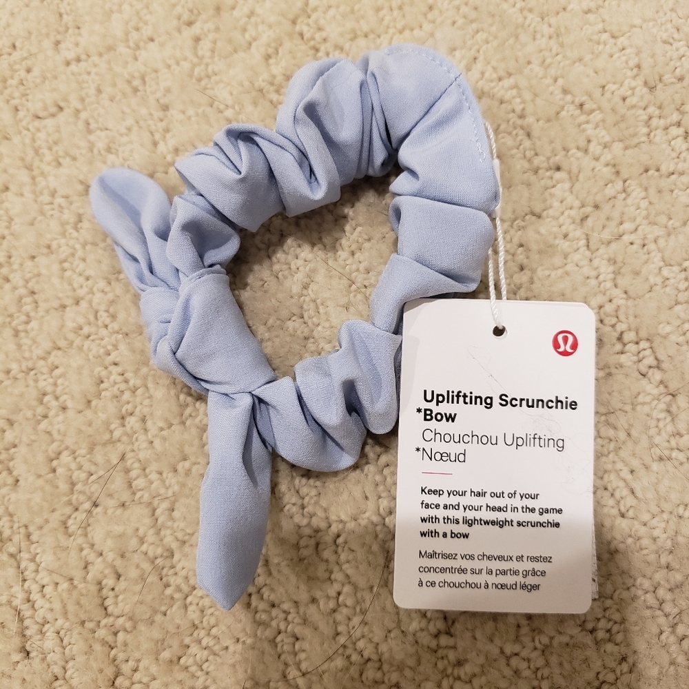 Lululemon Uplifting Scrunchie Bow